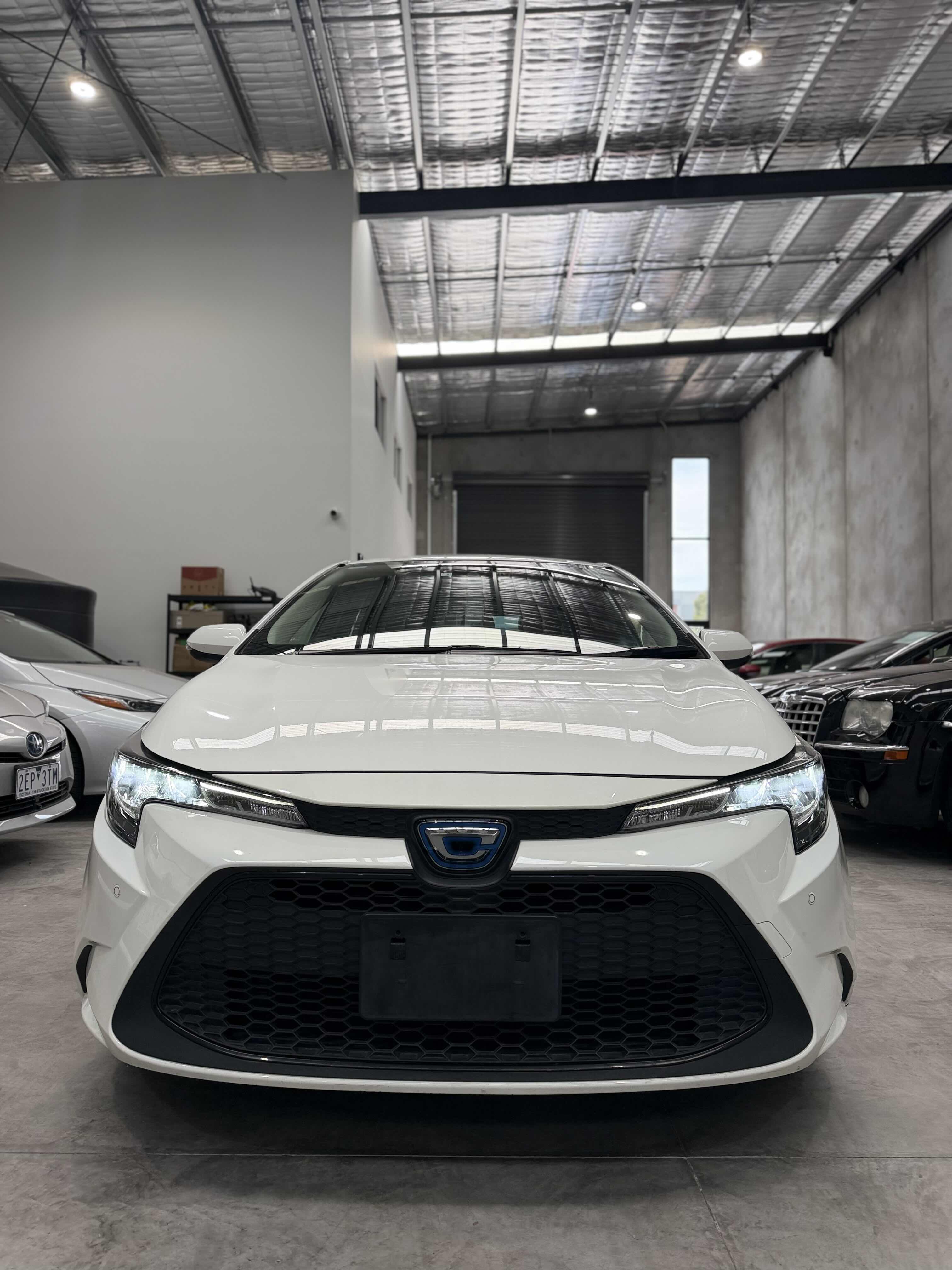2020 Toyota COROLLA (ZWE211)